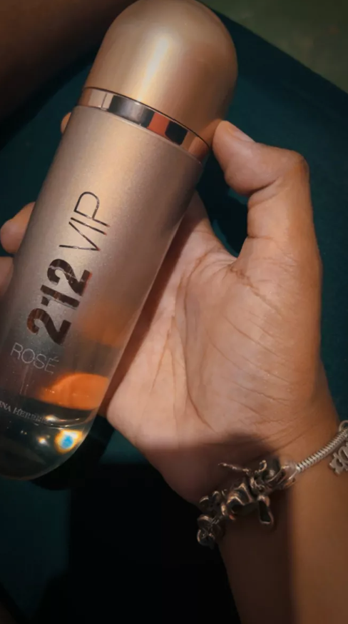 Image #1 de Manon Delacroix