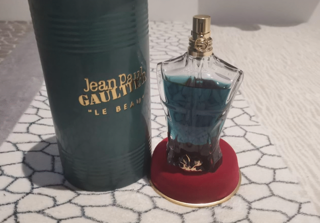 Image #1 de Victor Charpentier